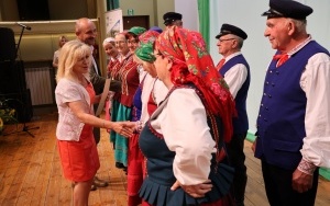 Eliminacje do Powiatowego Przeglądu Zespołów Folklorystycznych i Solistów w Chmielniku (10)