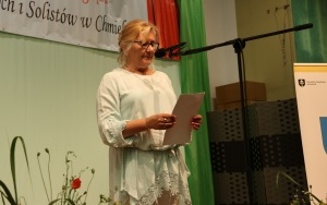 Eliminacje do Powiatowego Przeglądu Zespołów Folklorystycznych i Solistów w Chmielniku (3)