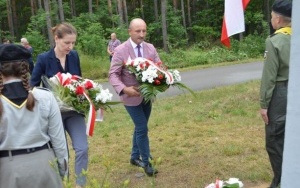 Upamiętniono ofiary pacyfikacji Rakówki i Jamna (13)