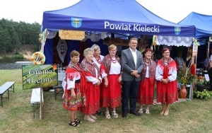 Tak się bawili goście powiatu nad zalewem w Kaniowie  (6)