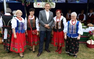 Tak się bawili goście powiatu nad zalewem w Kaniowie  (5)