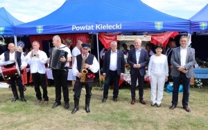 Tak się bawili goście powiatu nad zalewem w Kaniowie  (19)