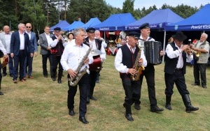 Tak się bawili goście powiatu nad zalewem w Kaniowie  (7)