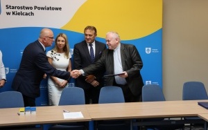 Podpisanie umów (7)