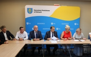 Podpisanie umów (9)
