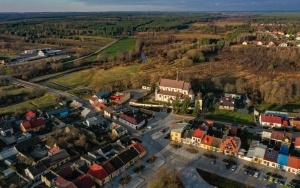 kościoły i klasztory powiatu kieleckiego (7)