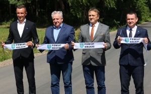 Otwarcie drogi w Strawczynie  (1)