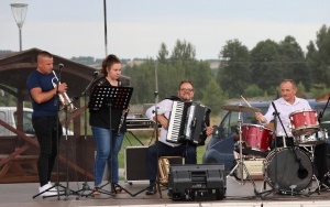 Festyn rodzinny nad zalewem w Wilkowie  (5)