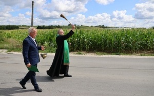 Otwarcie drogi w Starochęcinach (14)