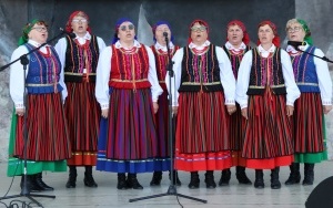 Słów kilka... - o zespołach ludowych (4)