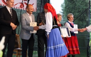 Aby śpiewać, trzeba to kochać (3)