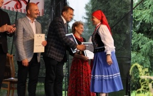 Aby śpiewać, trzeba to kochać (15)