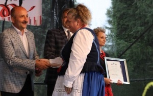 Aby śpiewać, trzeba to kochać (5)
