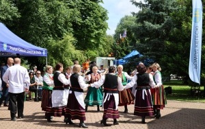 Fotorelacja z XXIII Powiatowego Przeglądu Zespołów Folklorystycznych i Solistów (10)