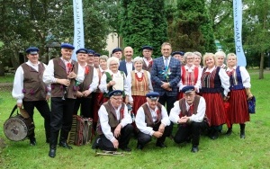 Fotorelacja z XXIII Powiatowego Przeglądu Zespołów Folklorystycznych i Solistów (1)