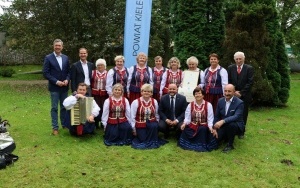 Fotorelacja z XXIII Powiatowego Przeglądu Zespołów Folklorystycznych i Solistów (2)