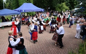 Fotorelacja z XXIII Powiatowego Przeglądu Zespołów Folklorystycznych i Solistów (5)