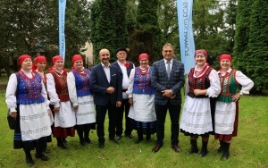 Fotorelacja z XXIII Powiatowego Przeglądu Zespołów Folklorystycznych i Solistów (12)