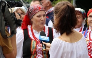 Fotorelacja z XXIII Powiatowego Przeglądu Zespołów Folklorystycznych i Solistów (14)