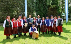 Fotorelacja z XXIII Powiatowego Przeglądu Zespołów Folklorystycznych i Solistów (1)