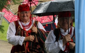 Fotorelacja z XXIII Powiatowego Przeglądu Zespołów Folklorystycznych i Solistów (4)