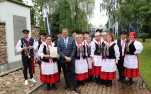 Fotorelacja z XXIII Powiatowego Przeglądu Zespołów Folklorystycznych i Solistów (12)