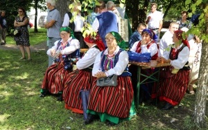 Fotorelacja z XXIII Powiatowego Przeglądu Zespołów Folklorystycznych i Solistów (3)
