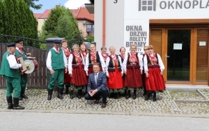 Fotorelacja z XXIII Powiatowego Przeglądu Zespołów Folklorystycznych i Solistów (15)