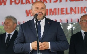 Udana zabawa w Chmielniku (3)