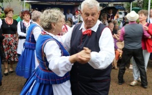 Udana zabawa w Chmielniku (13)