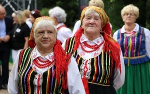 Udana zabawa w Chmielniku (3)