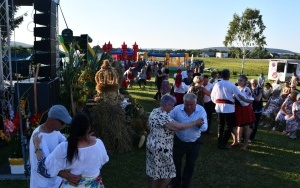 Dożynki gminne w Nowej Słupi (11)