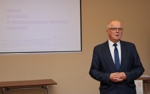 Warsztaty edukacyjno -  szkoleniowe „Rodzina bez przemocy” (4)
