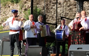 X Święto Pieroga Świętokrzyskiego w Bobrzy (11)