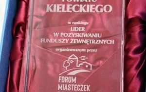 Samorząd powiatu znów najlepszy (9)