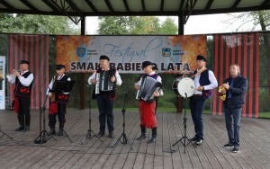 Smaki Babiego Lata - zabawa z muzyką (17)