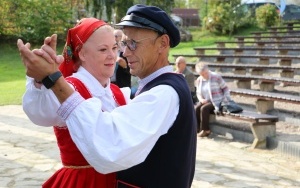 Smaki Babiego Lata - zabawa z muzyką (1)
