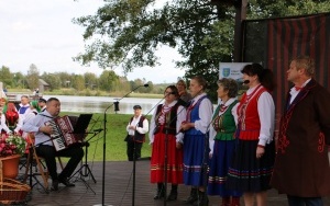 Smaki Babiego Lata - zabawa z muzyką (6)