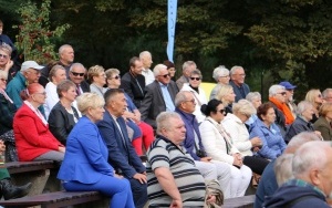 Smaki Babiego Lata - zabawa z muzyką (7)