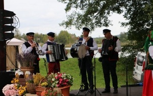 Smaki Babiego Lata - zabawa z muzyką (2)