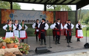 Smaki Babiego Lata - zabawa z muzyką (4)