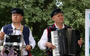 Smaki Babiego Lata - zabawa z muzyką (10)