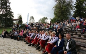 Smaki Babiego Lata - zabawa z muzyką (4)