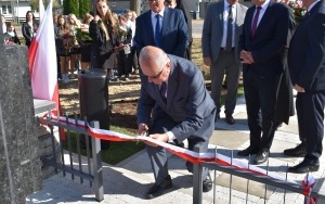 Odsłonięcie Pomnika Martyrologii Lokalnej w Jeziorku (9)