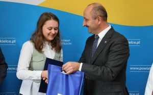 Stypendyści Starosty Kieleckiego  (16)