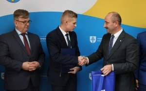 Stypendyści Starosty Kieleckiego  (15)