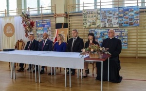  Jubileusz 65-lecia szkoły w Chmielniku  (2)