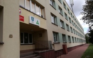 Powiatowe schronisko w Chęcinach w nowej odsłonie (1)