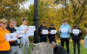 Akcja „Szkoła pamięta” w PZS w Łopusznie  (10)