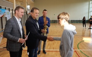  III Powiatowy Turniej Halowej Piłki Nożnej o Puchar Starosty Kieleckiego  (9)